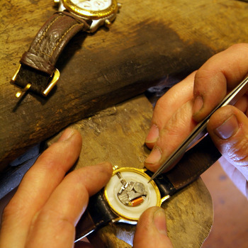 Horlogerie - techniques spécialisées - formation complémentaire (7 P) (certificat propre à l'Enseignement pour Adultes)